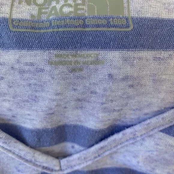 The North Face Short Sleeve Shirt, Medium - Picture 6 of 6